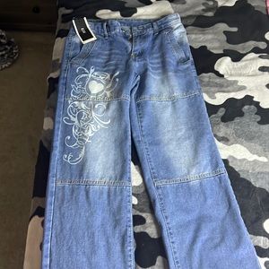 Cute Y2K jeans from Emmiol